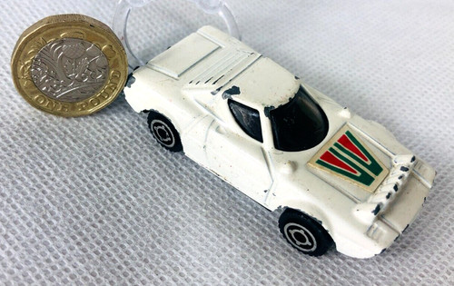 Auto giocattolo bianca - auto,