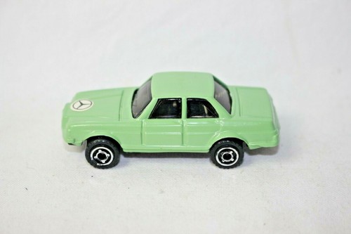 Die cast auto giocattolo - die,
